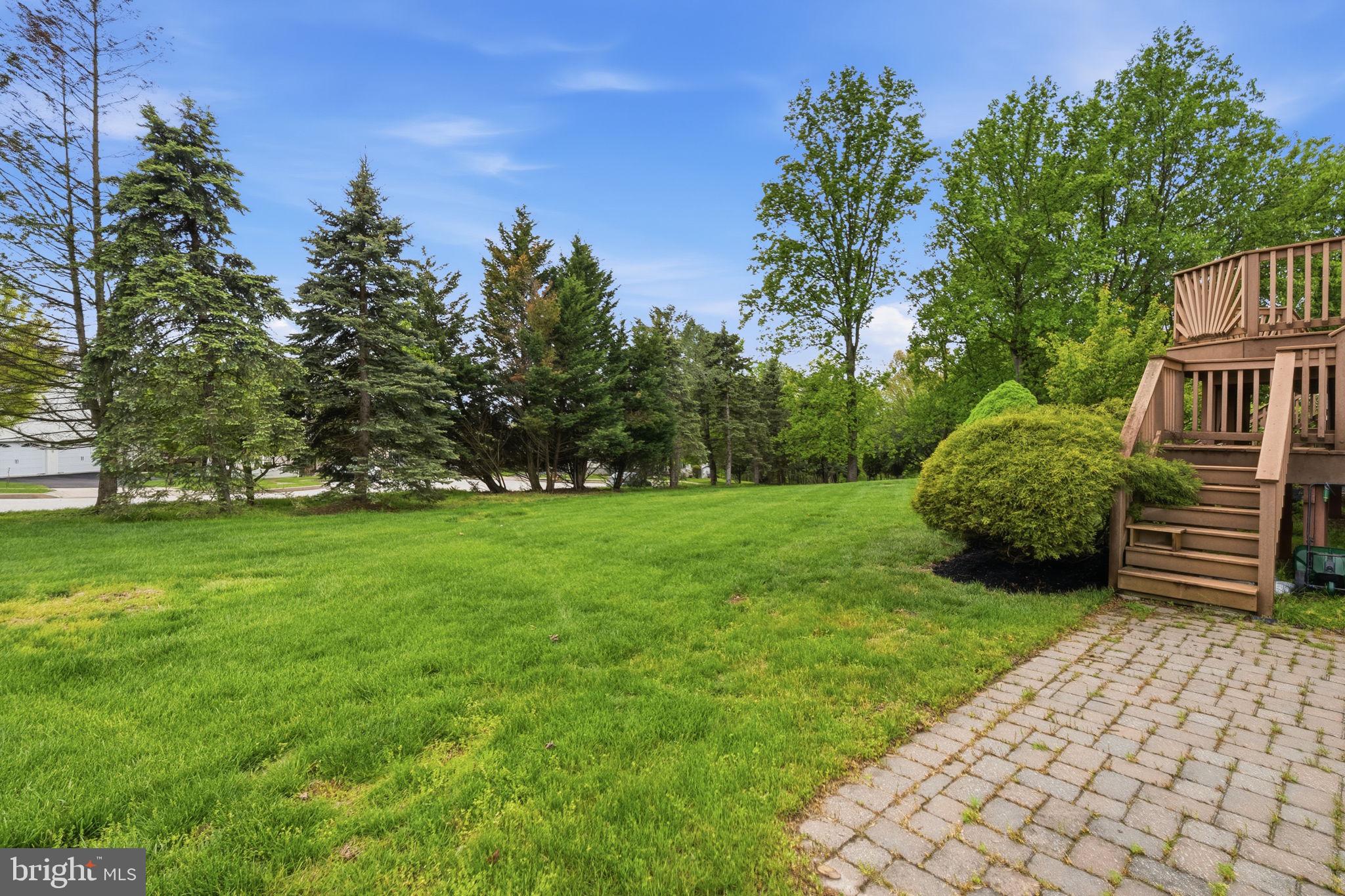PROVIDENCE OAKS - Residential