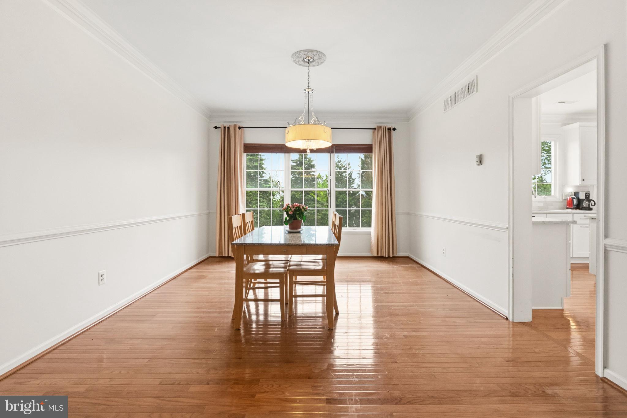 PROVIDENCE OAKS - Residential
