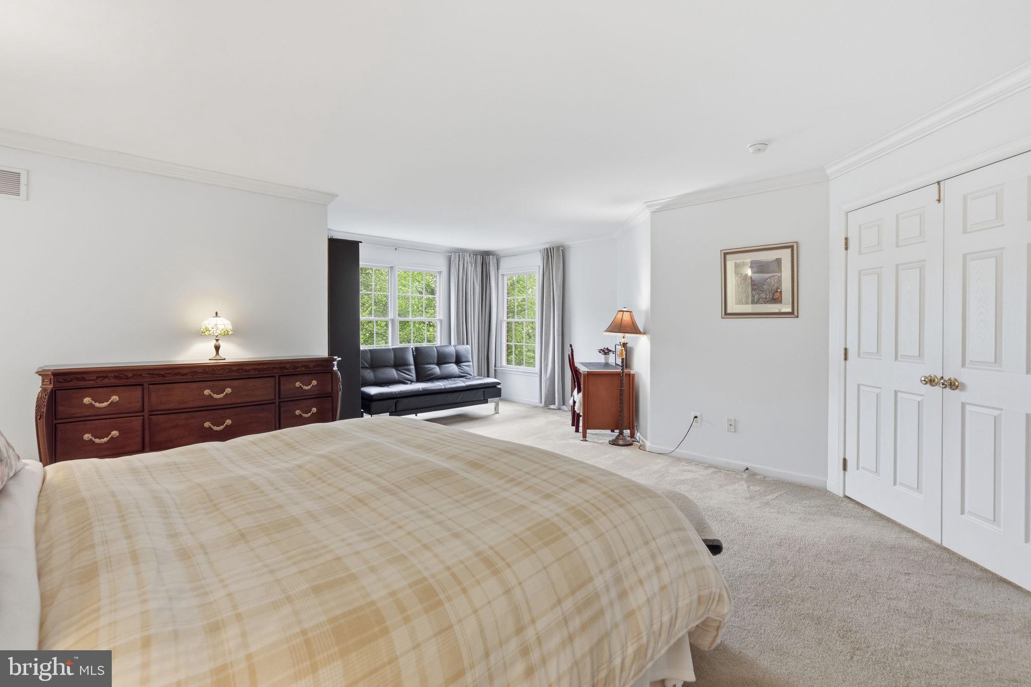PROVIDENCE OAKS - Residential