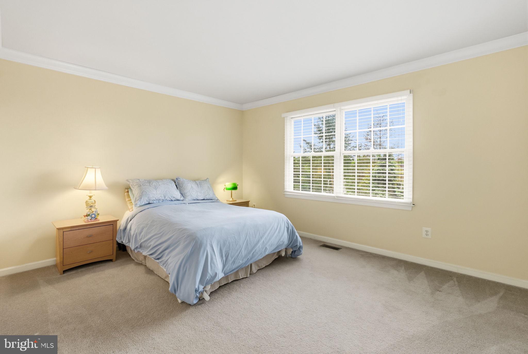 PROVIDENCE OAKS - Residential