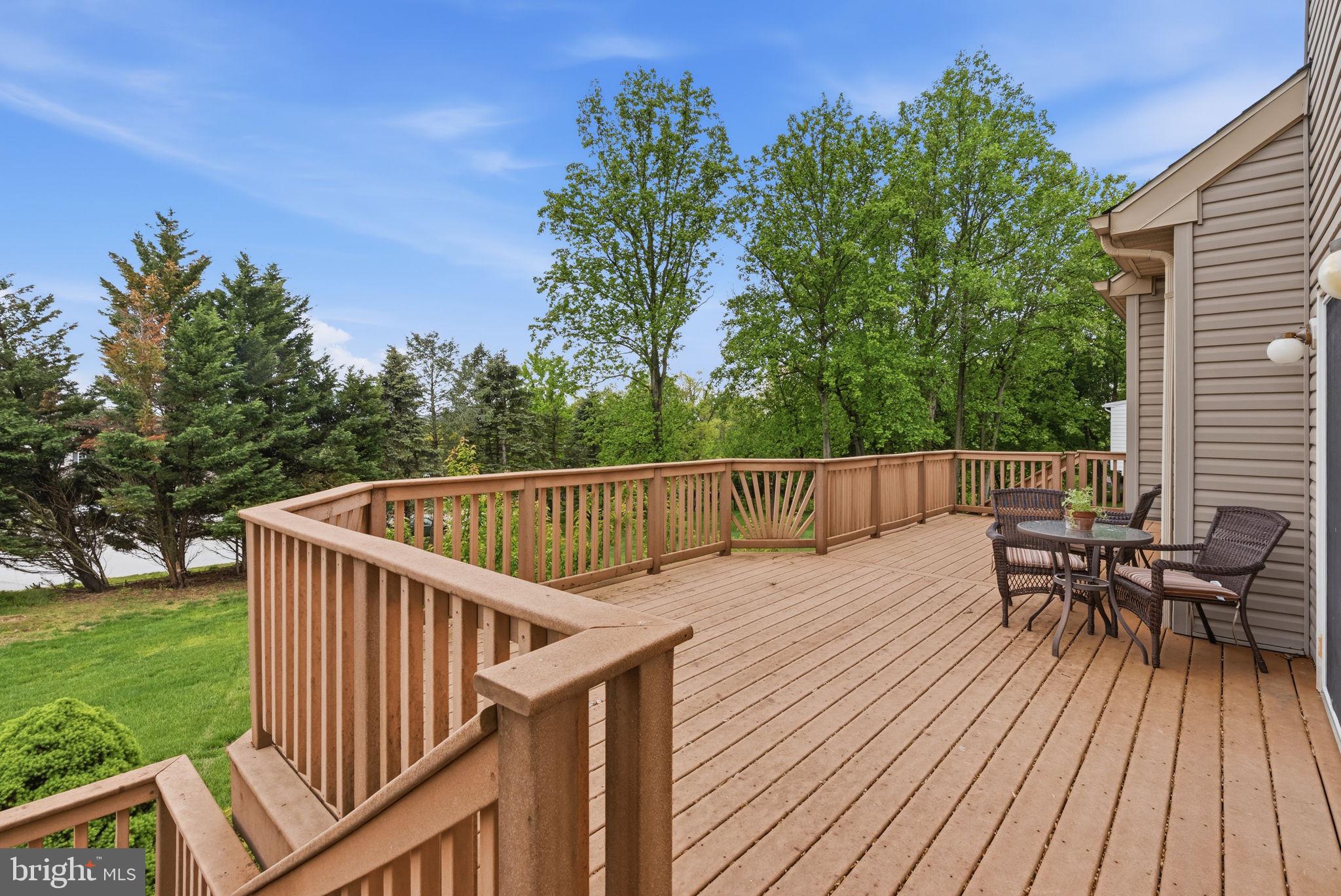 PROVIDENCE OAKS - Residential