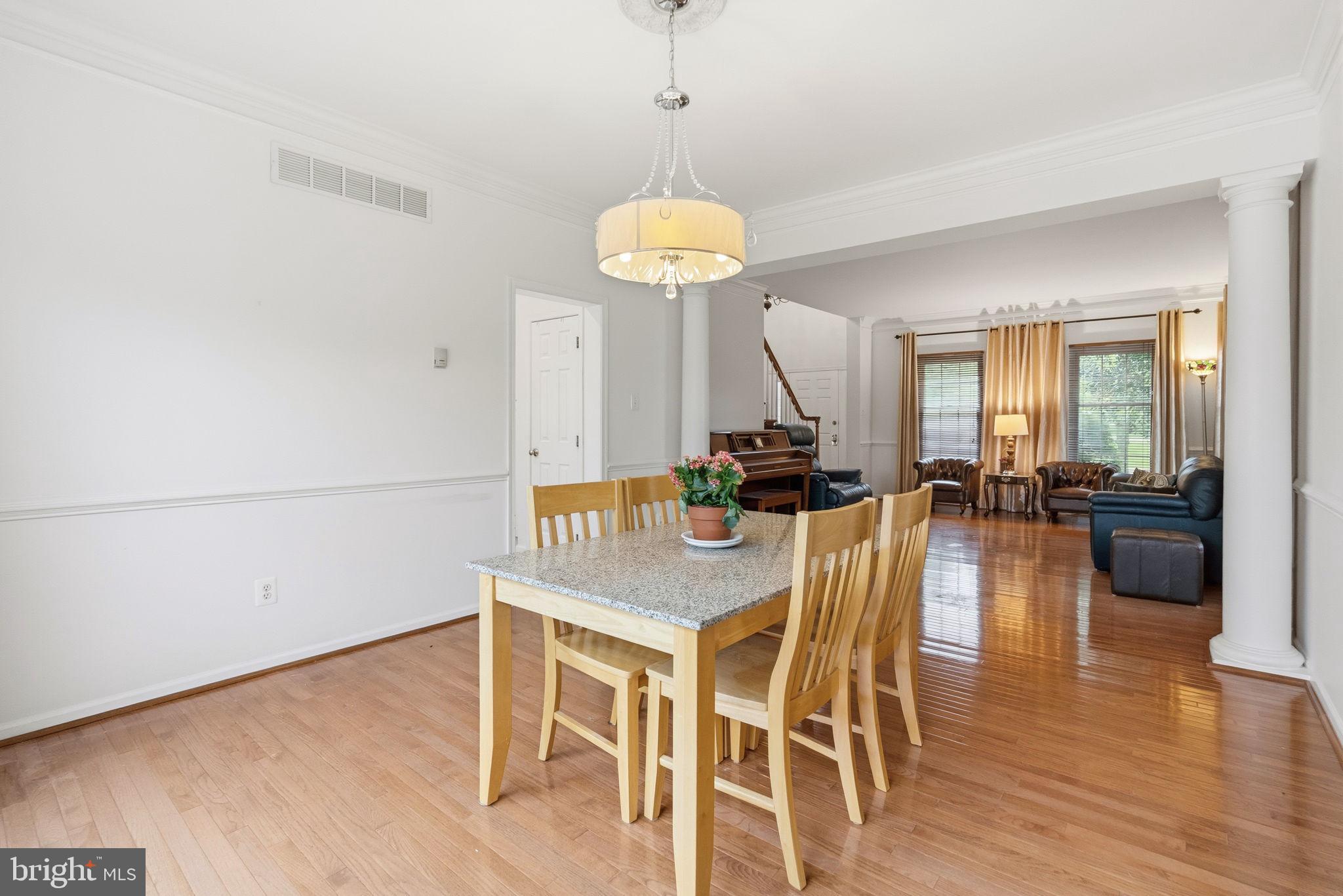 PROVIDENCE OAKS - Residential