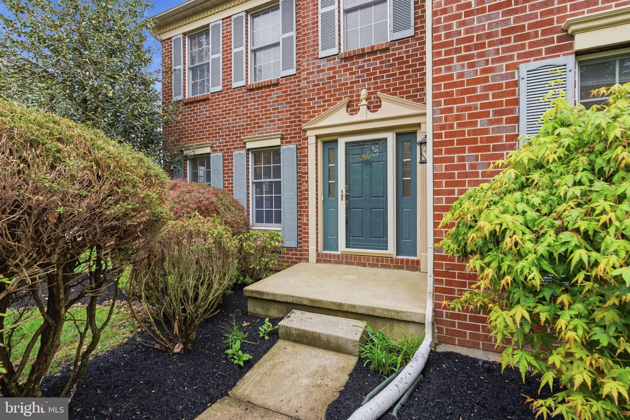 PROVIDENCE OAKS - Residential