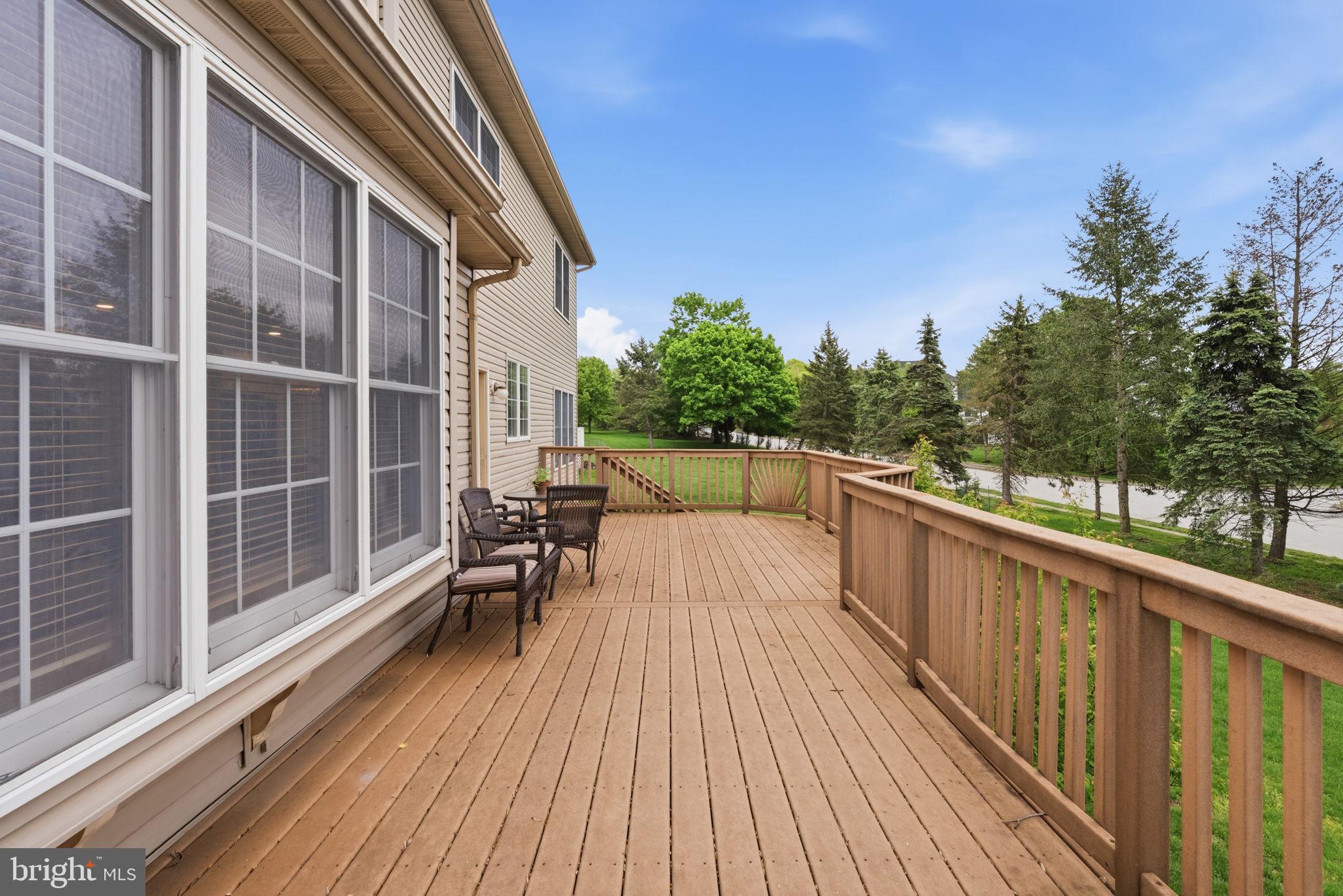 PROVIDENCE OAKS - Residential