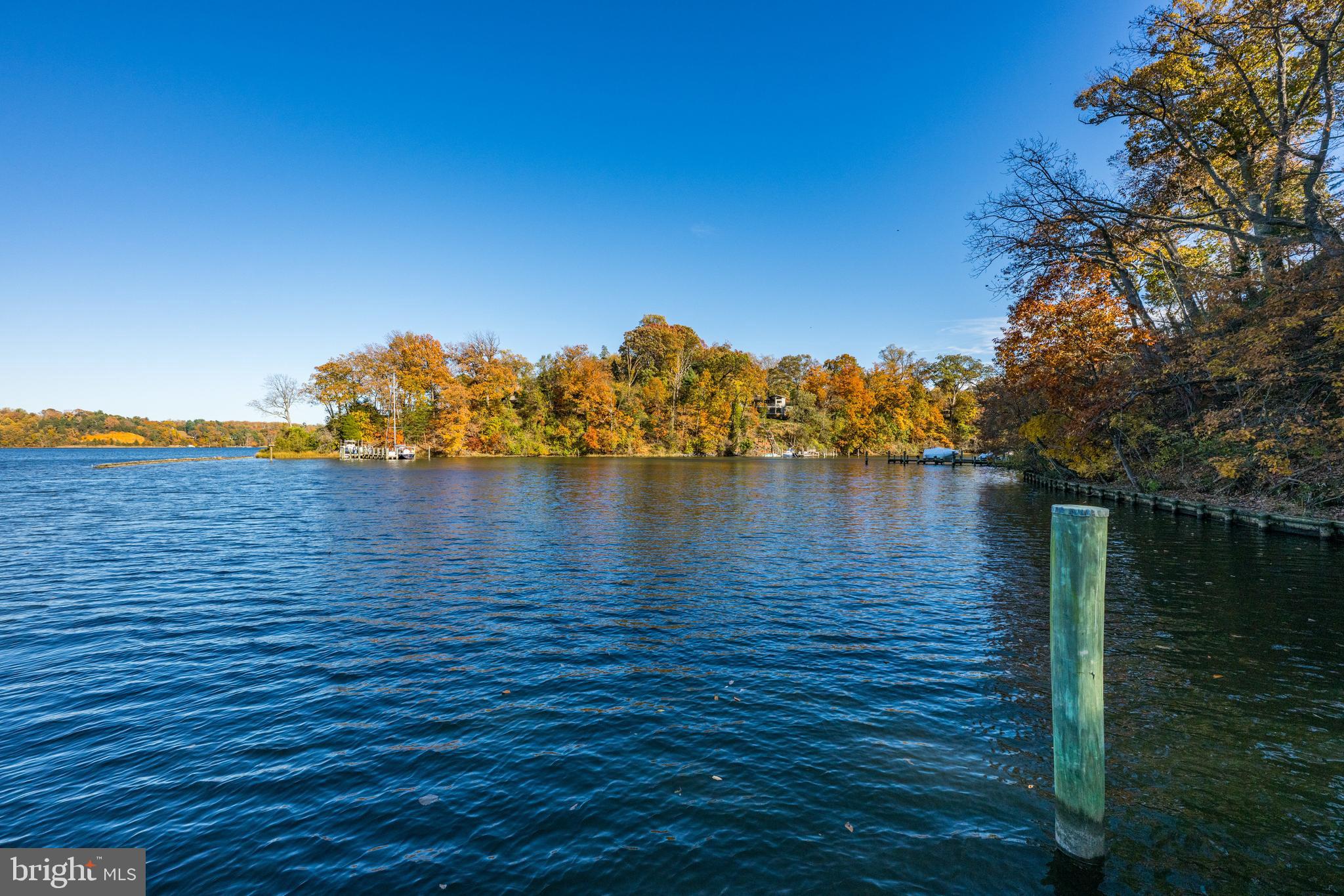 RIVER WATCH - Residential