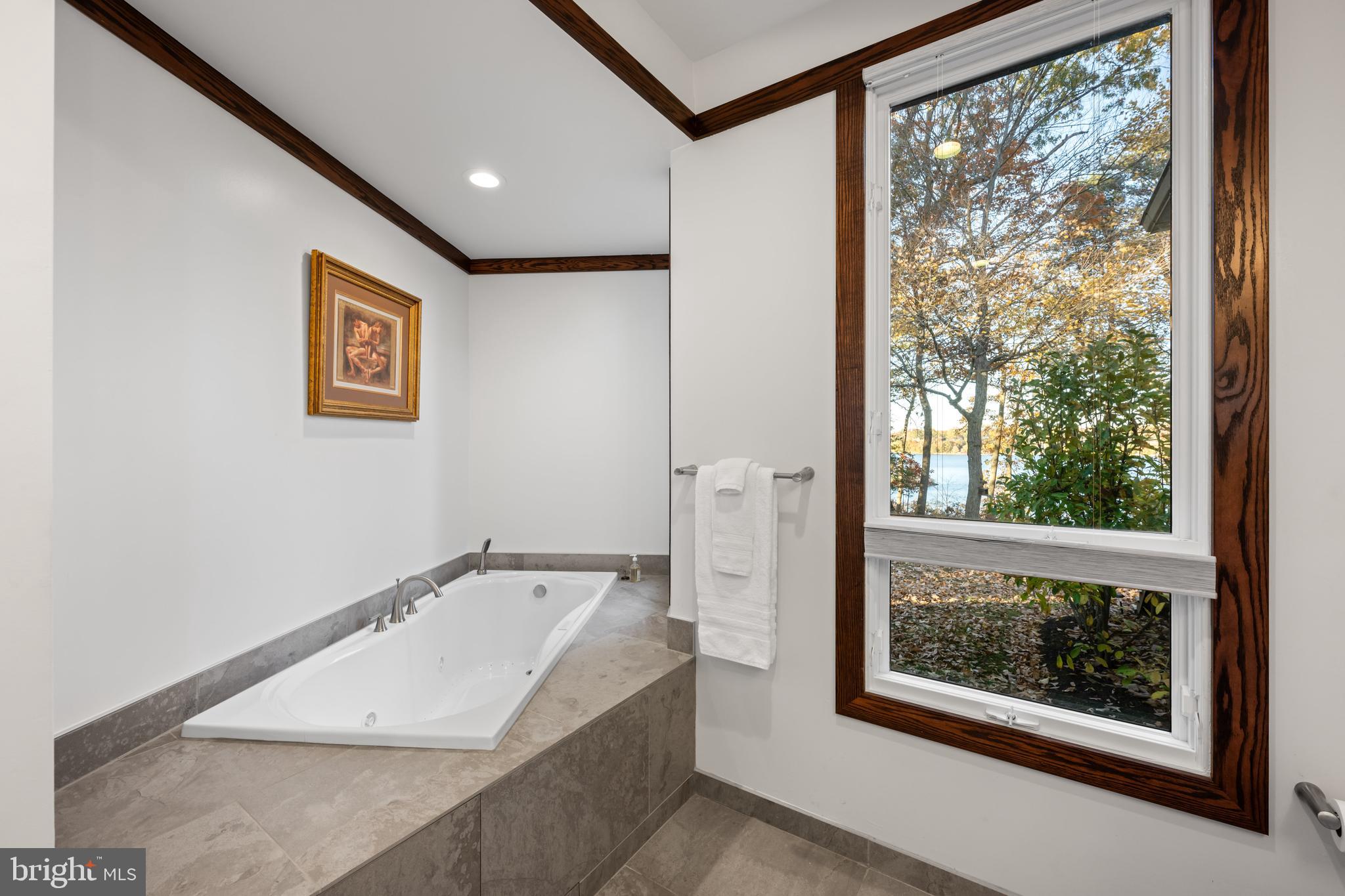 RIVER WATCH - Residential