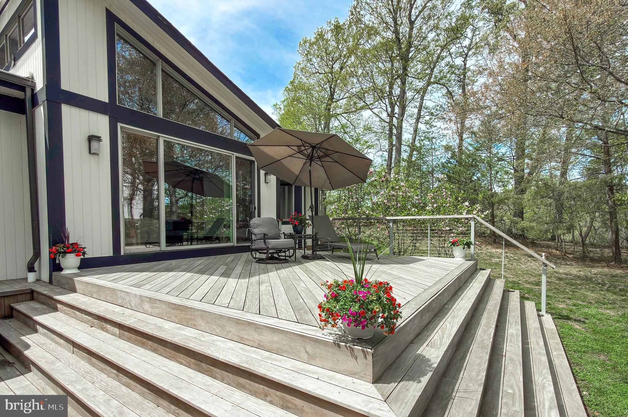 RIVER WATCH - Residential