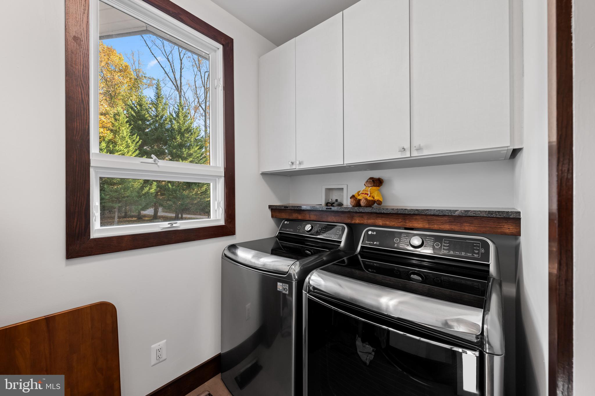 RIVER WATCH - Residential