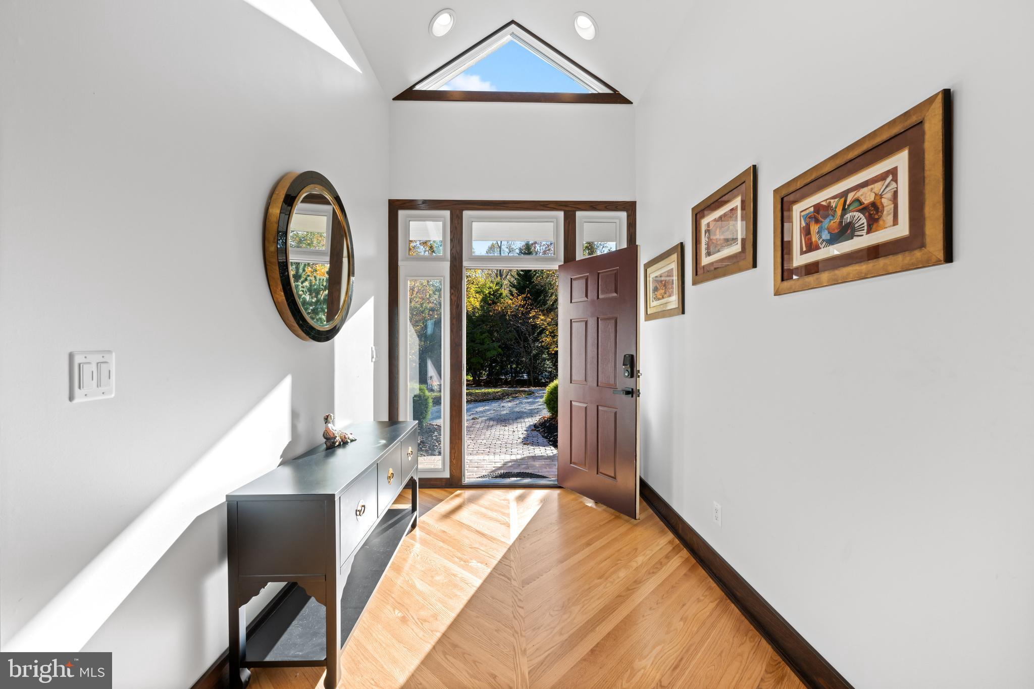 RIVER WATCH - Residential