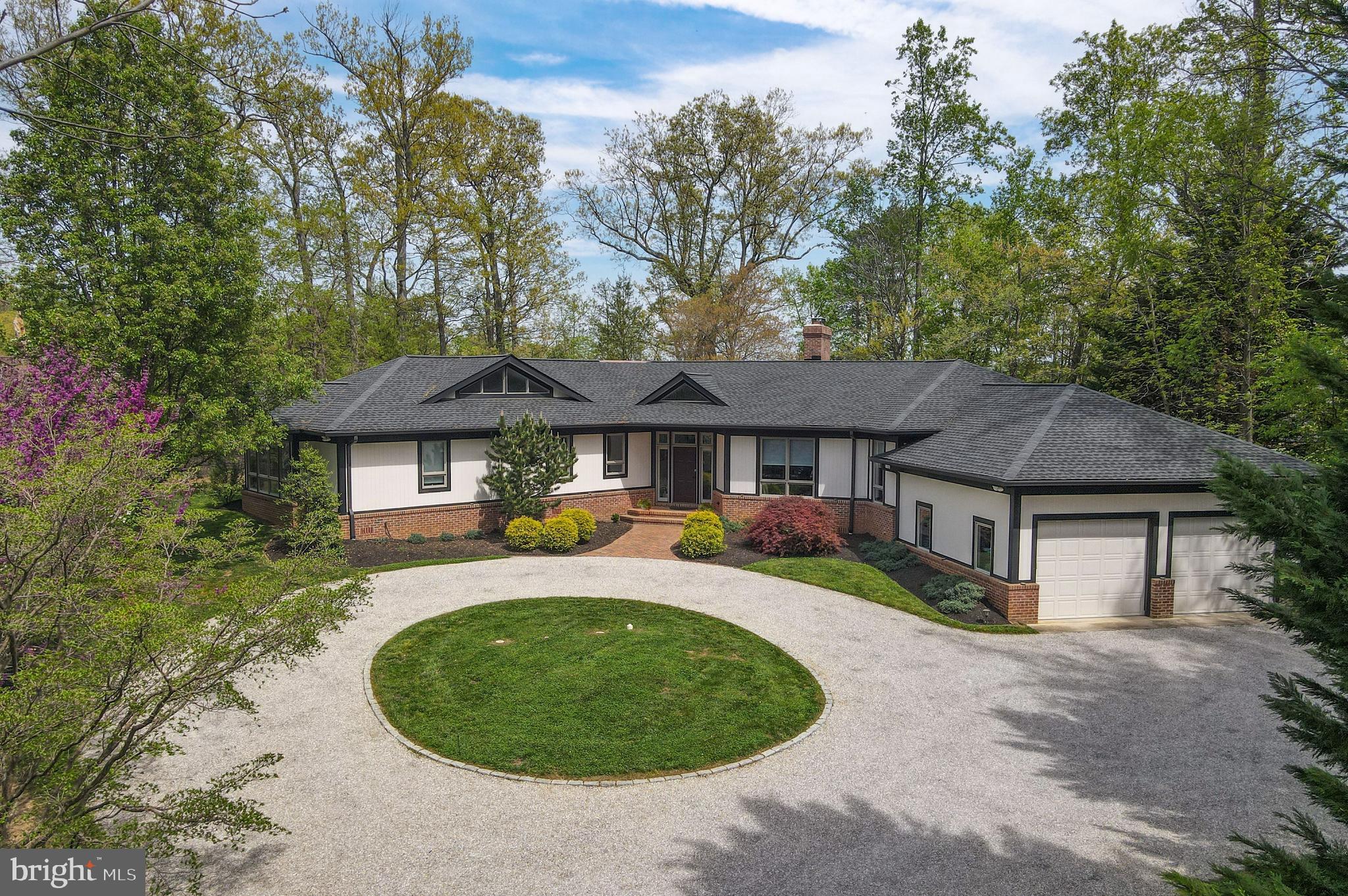 RIVER WATCH - Residential