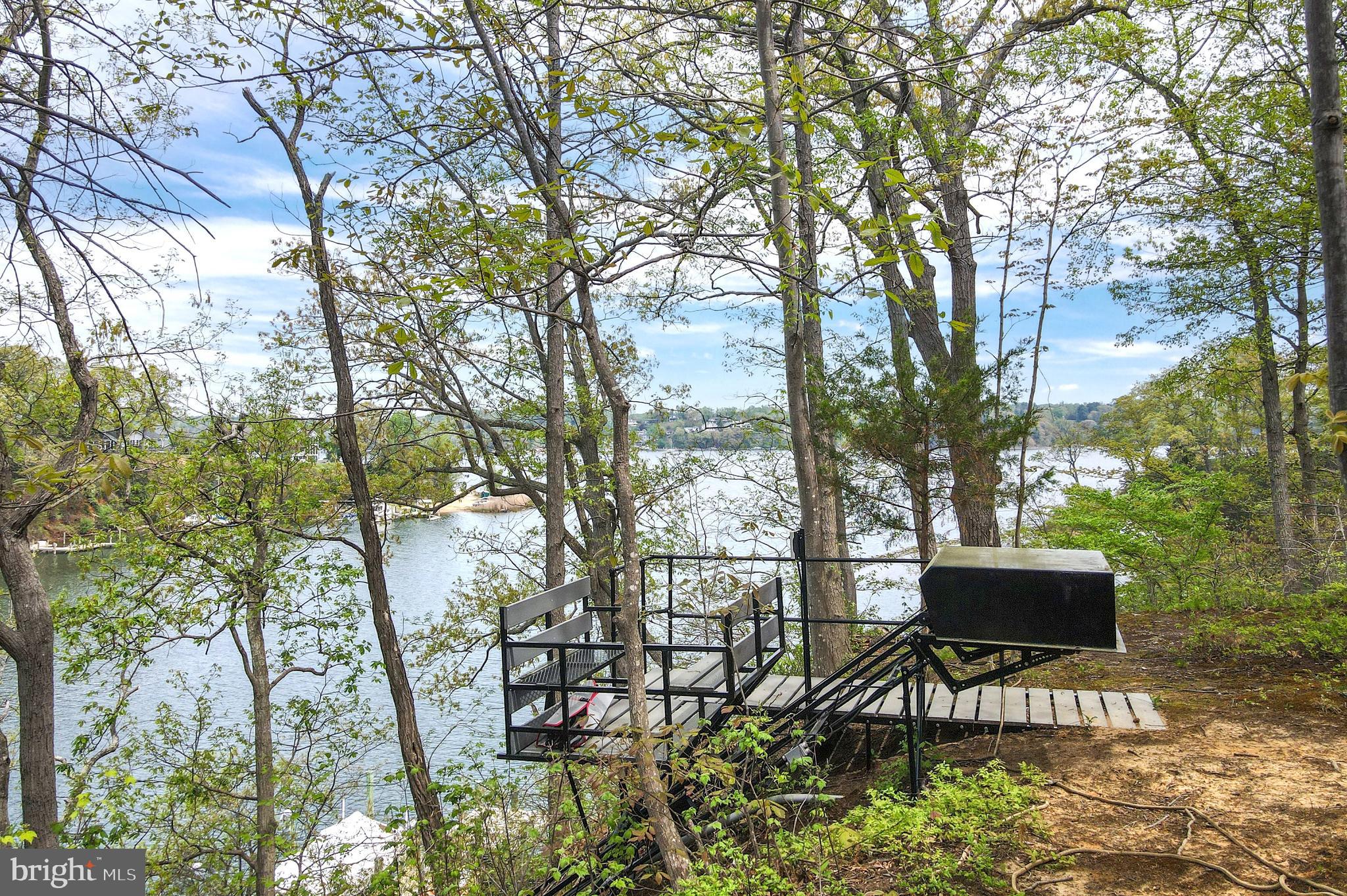 RIVER WATCH - Residential