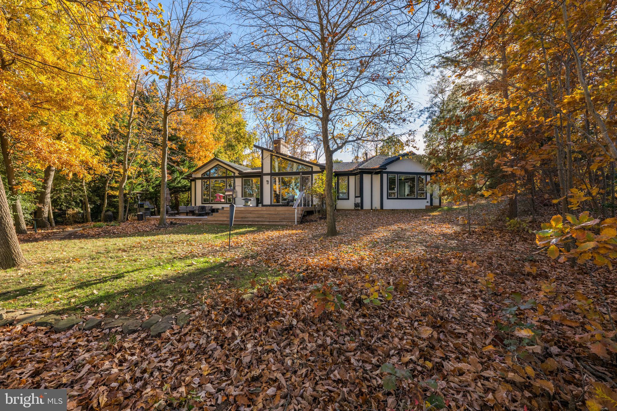 RIVER WATCH - Residential