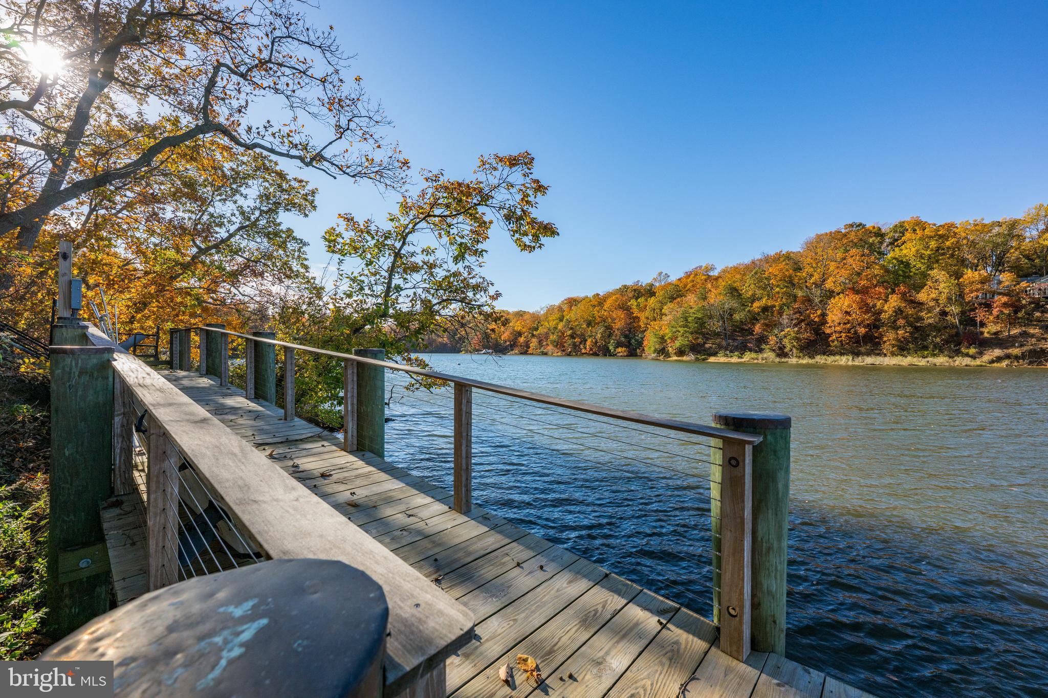 RIVER WATCH - Residential