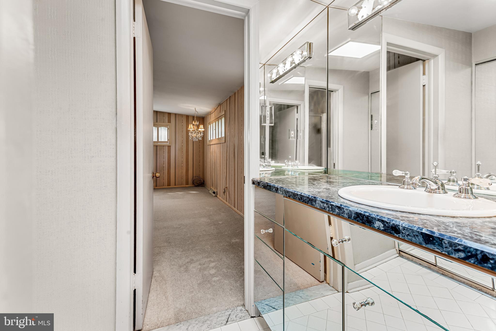 PIKESVILLE - Residential