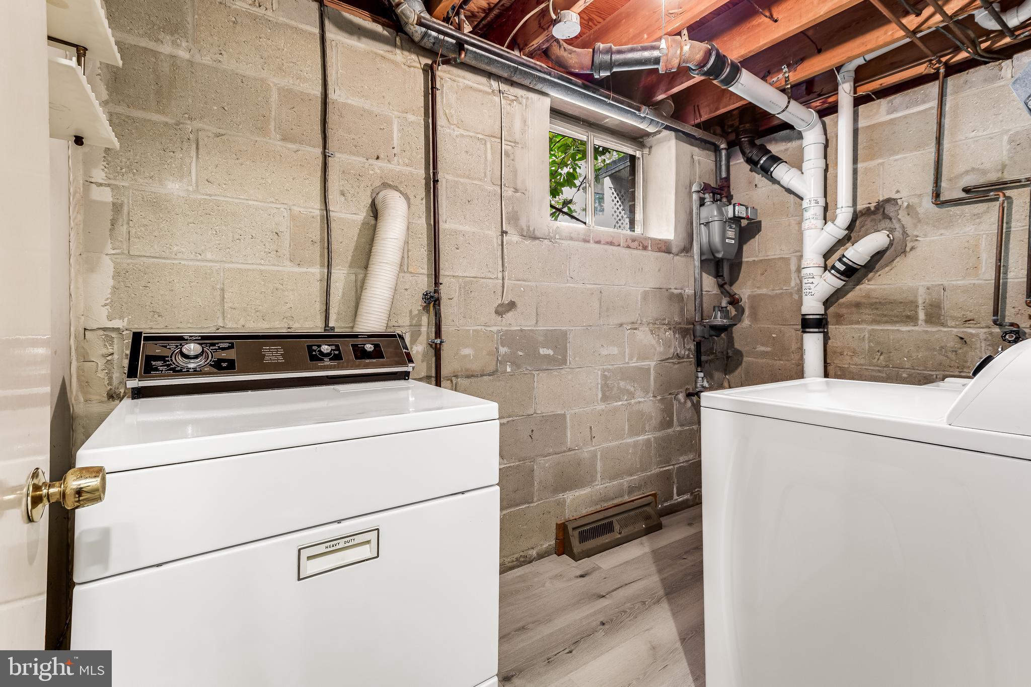 PIKESVILLE - Residential