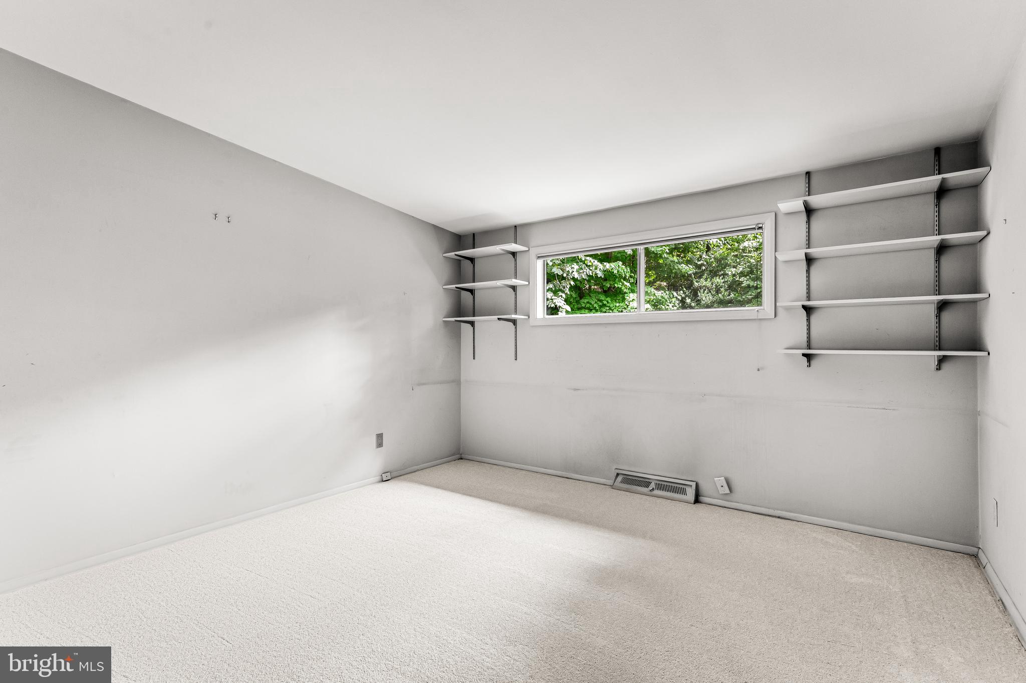 PIKESVILLE - Residential