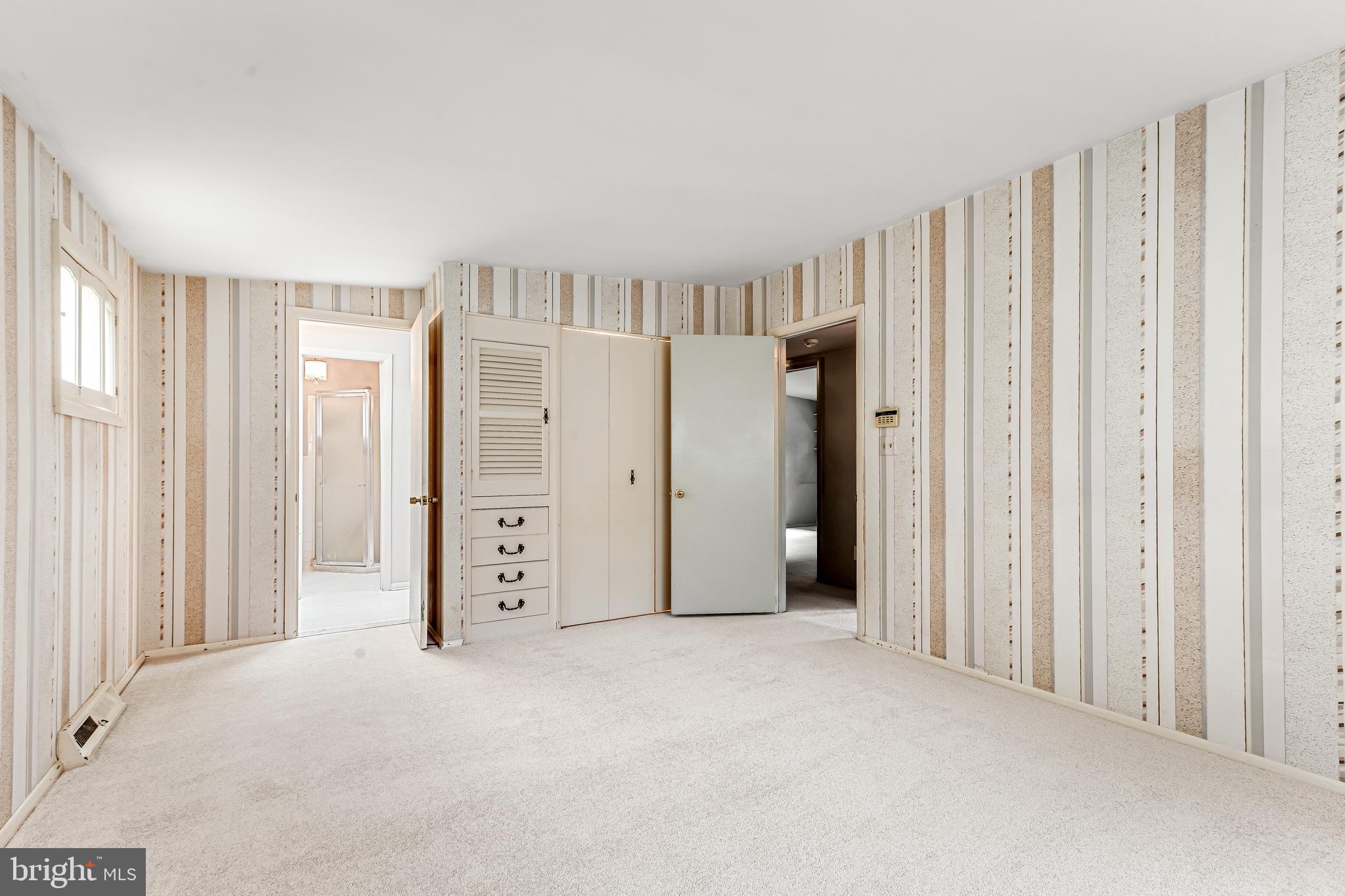 PIKESVILLE - Residential