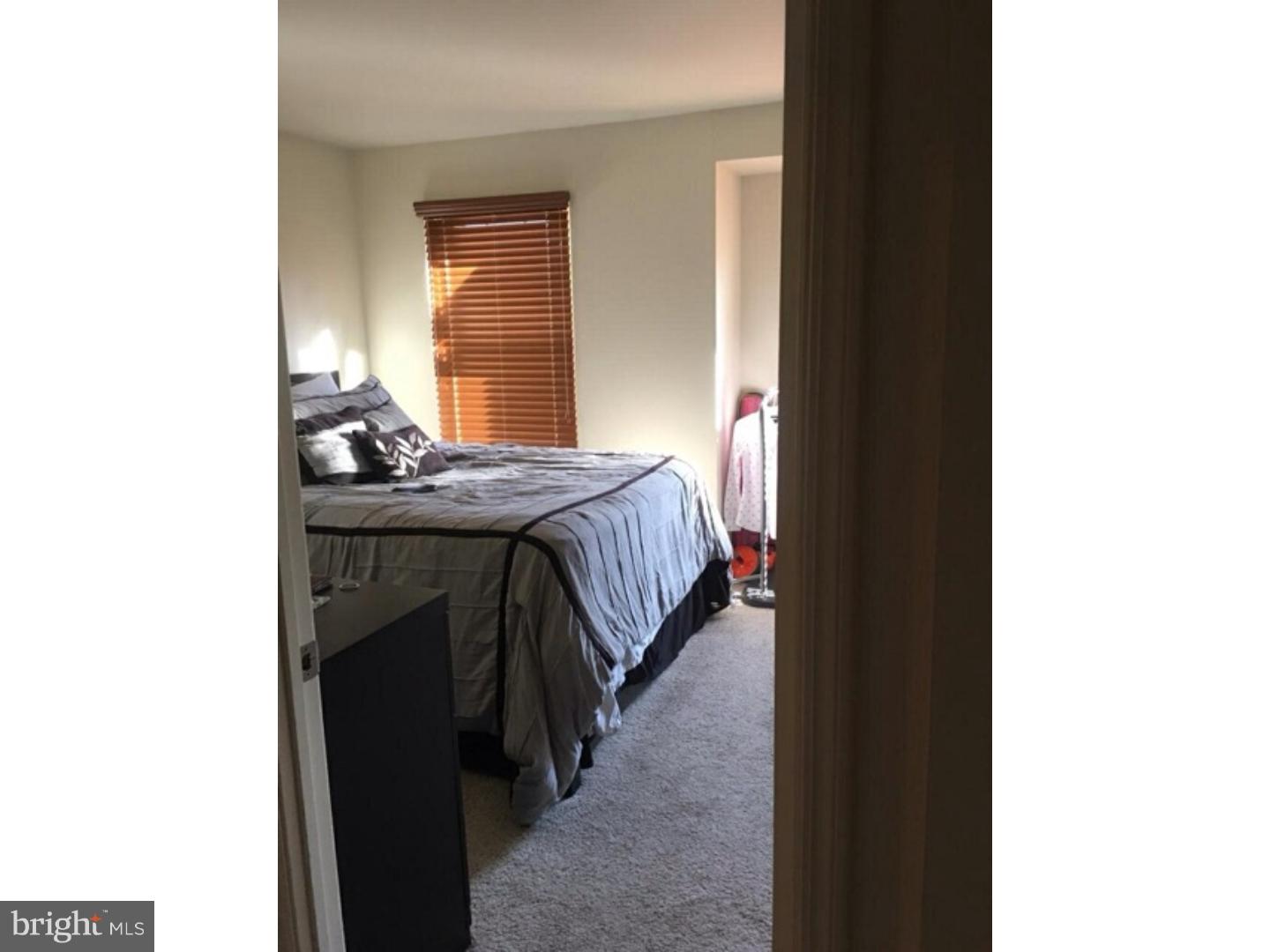 OXFORD OF BLUE BELL - Residential Lease