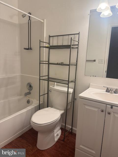 WHISPERING WOODS - Residential Lease