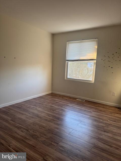 WHISPERING WOODS - Residential Lease