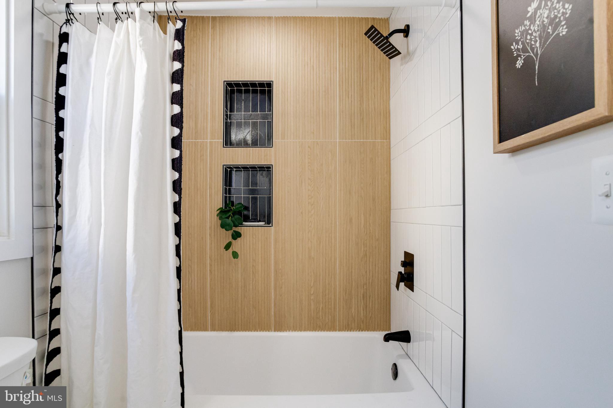 WALTHERSON - Residential