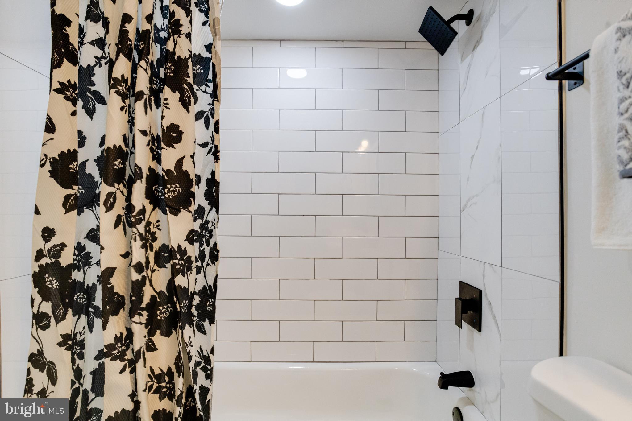 WALTHERSON - Residential