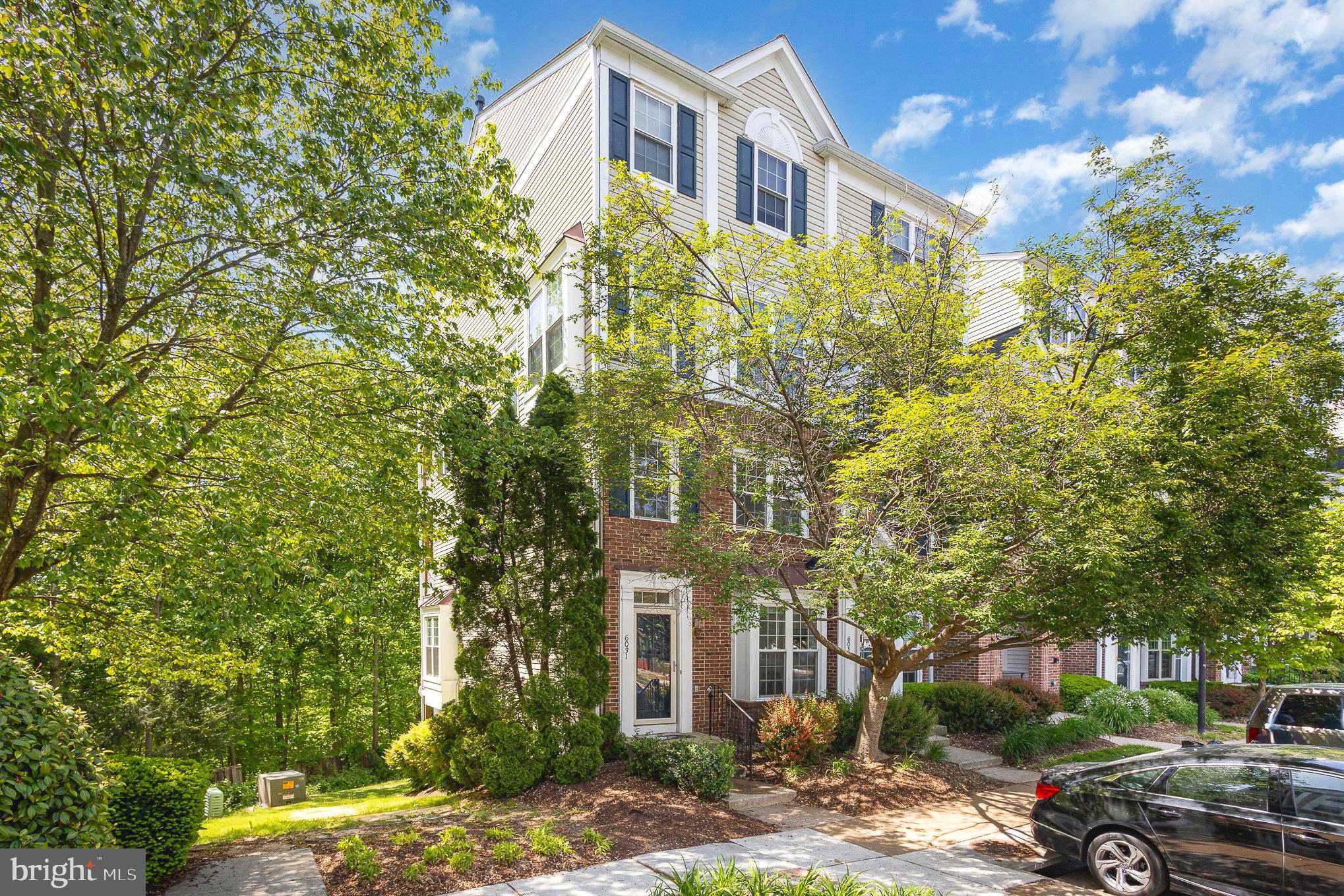 SYCAMORES AT VAN DORN - Residential