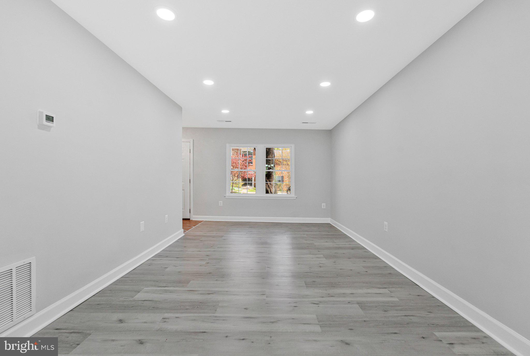 SADDLER OAKS - Residential