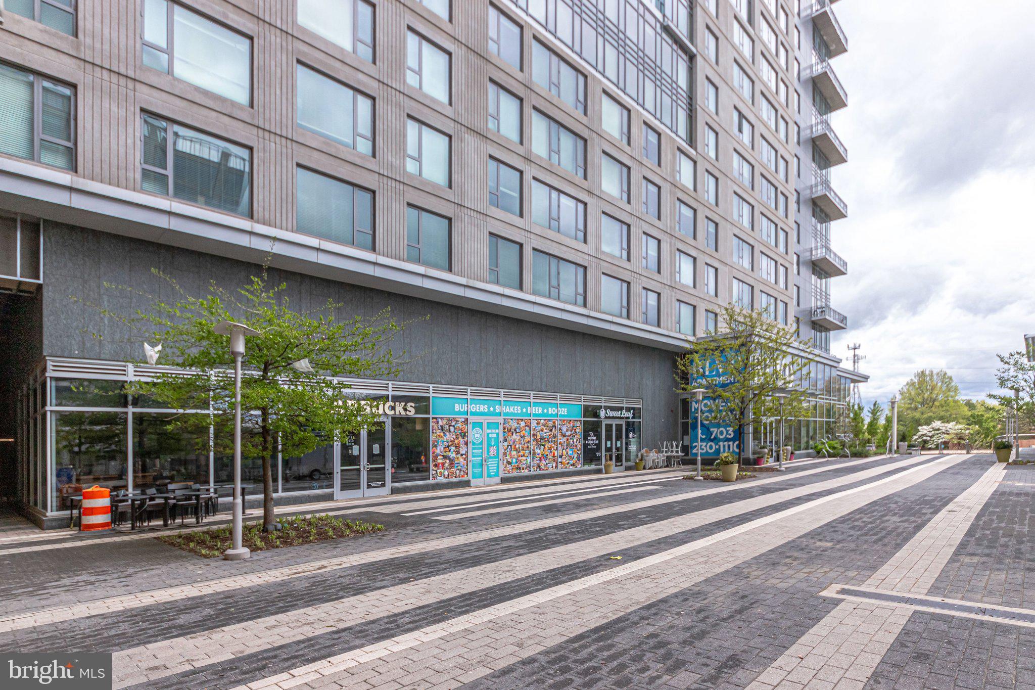 SADDLER OAKS - Residential