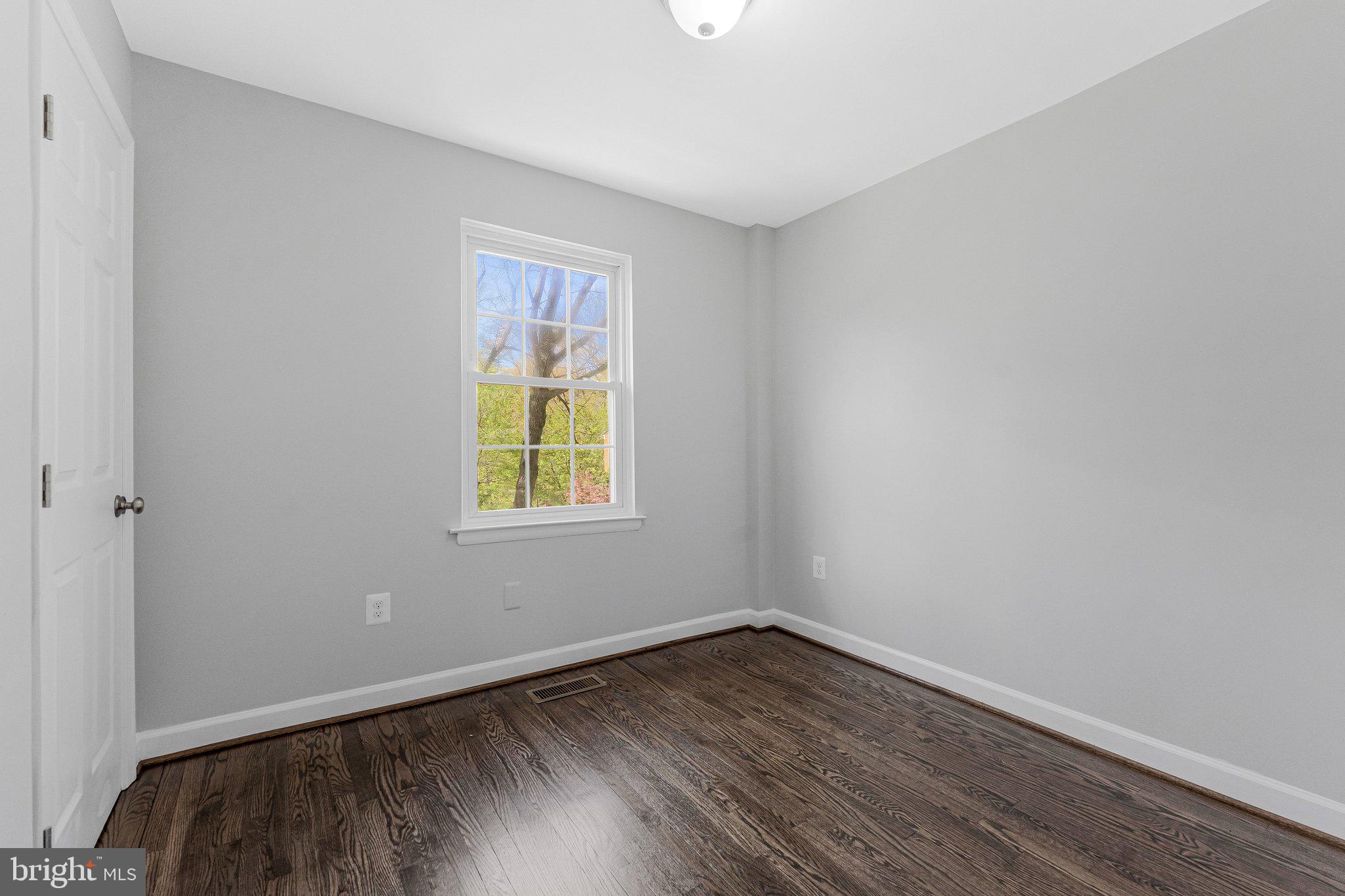 SADDLER OAKS - Residential