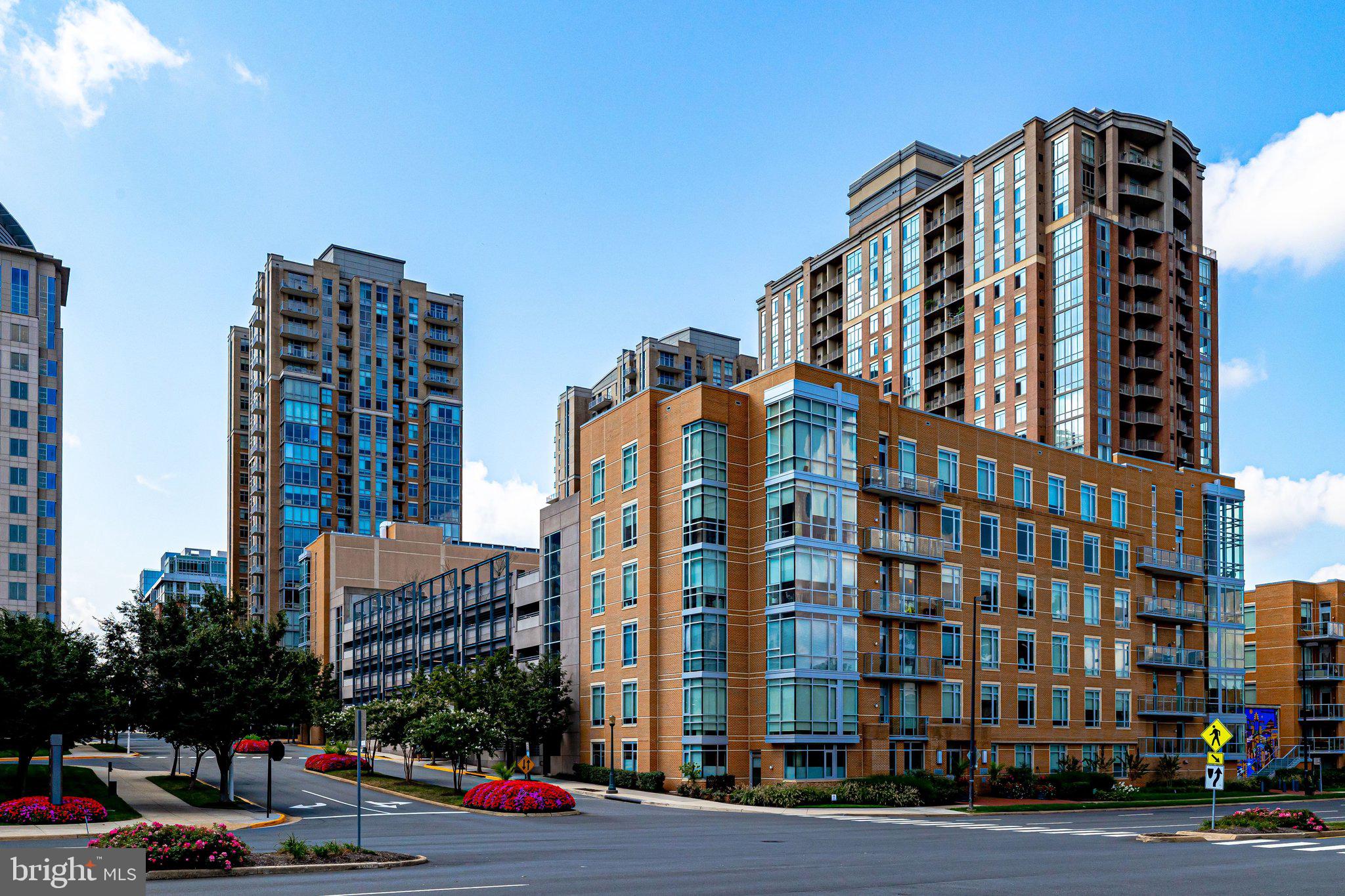 SADDLER OAKS - Residential