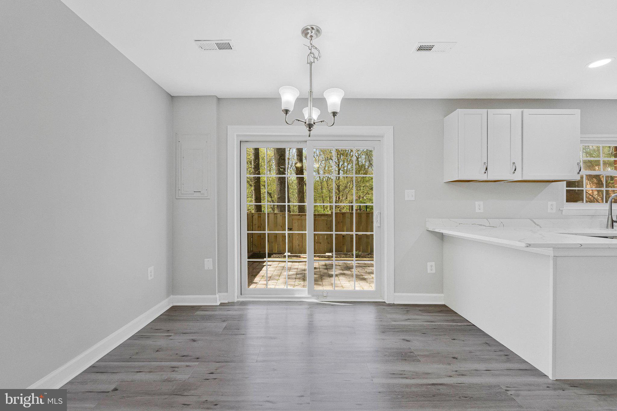 SADDLER OAKS - Residential