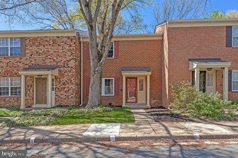 2254 GUNSMITH SQUARE RESTON VA 20191