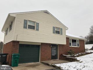 CLOVER CROSSING - Residential