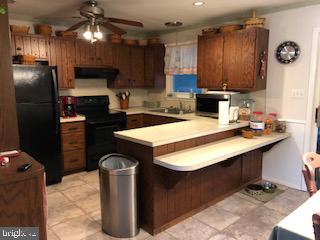 CLOVER CROSSING - Residential