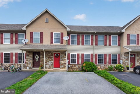 Townhouse For Sale - 53 Perseverance Lane<br/> Lancaster County, EPHRATA, PA 17522