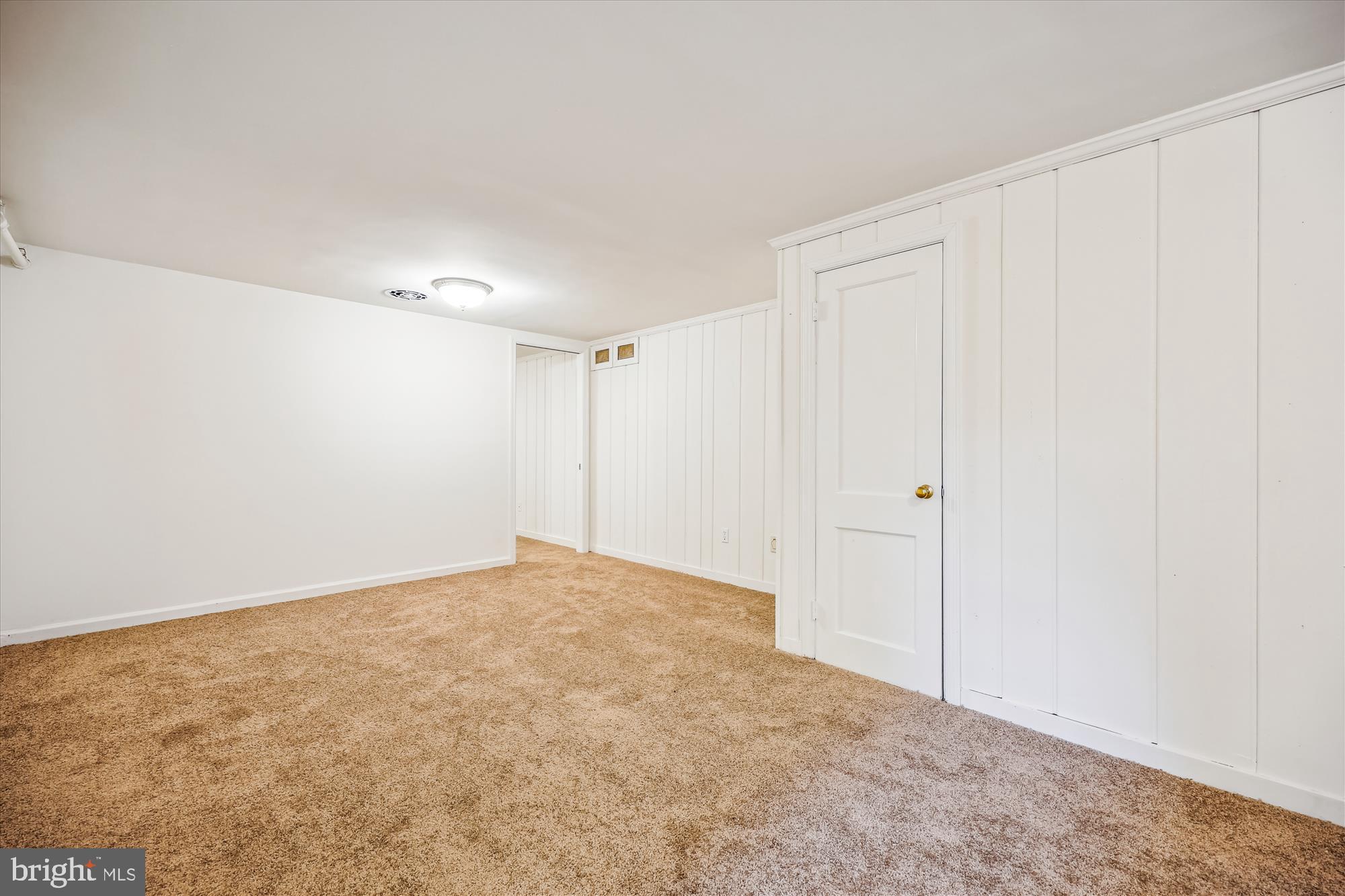 SEVEN OAKS - Residential