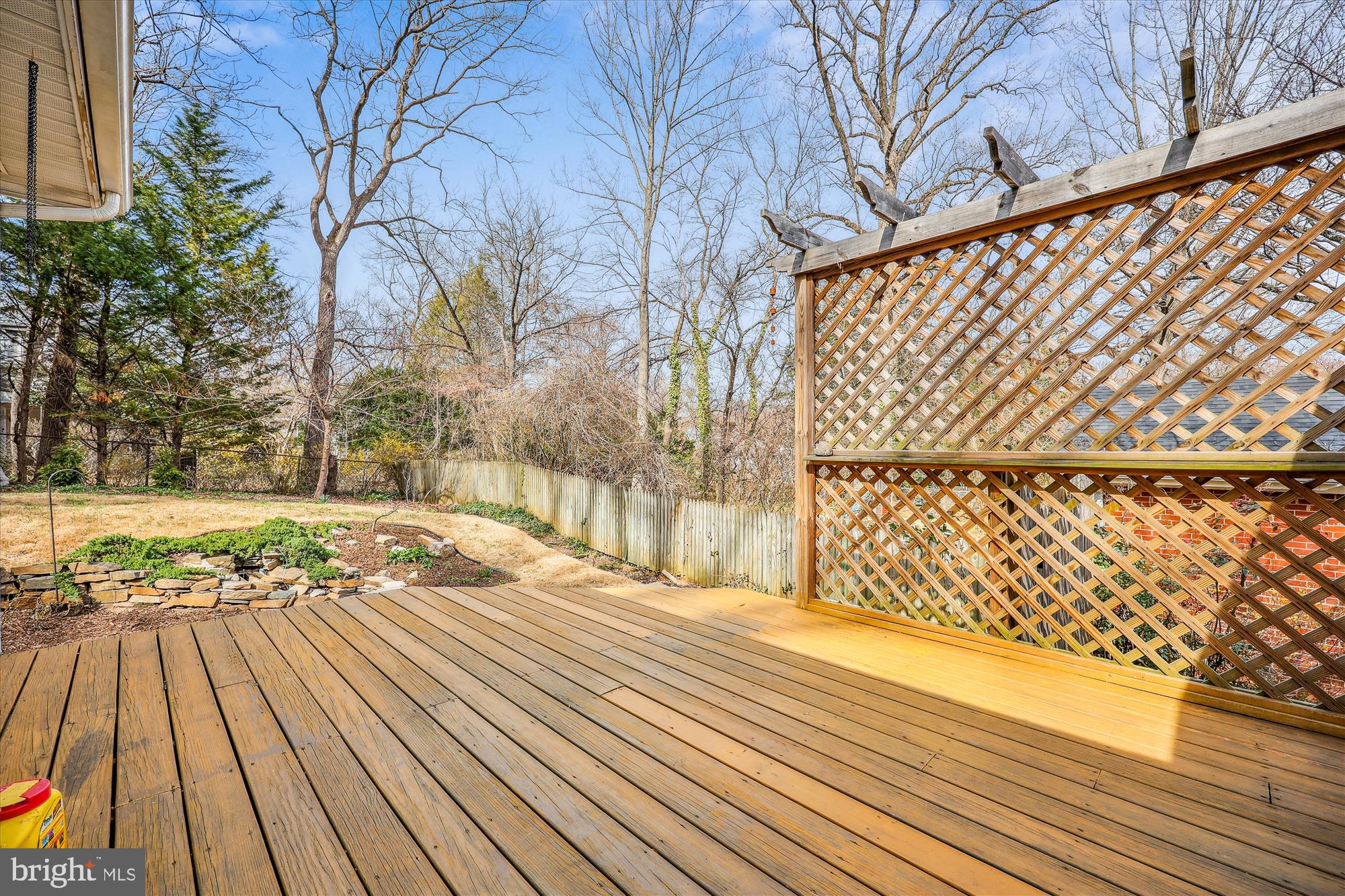 SEVEN OAKS - Residential