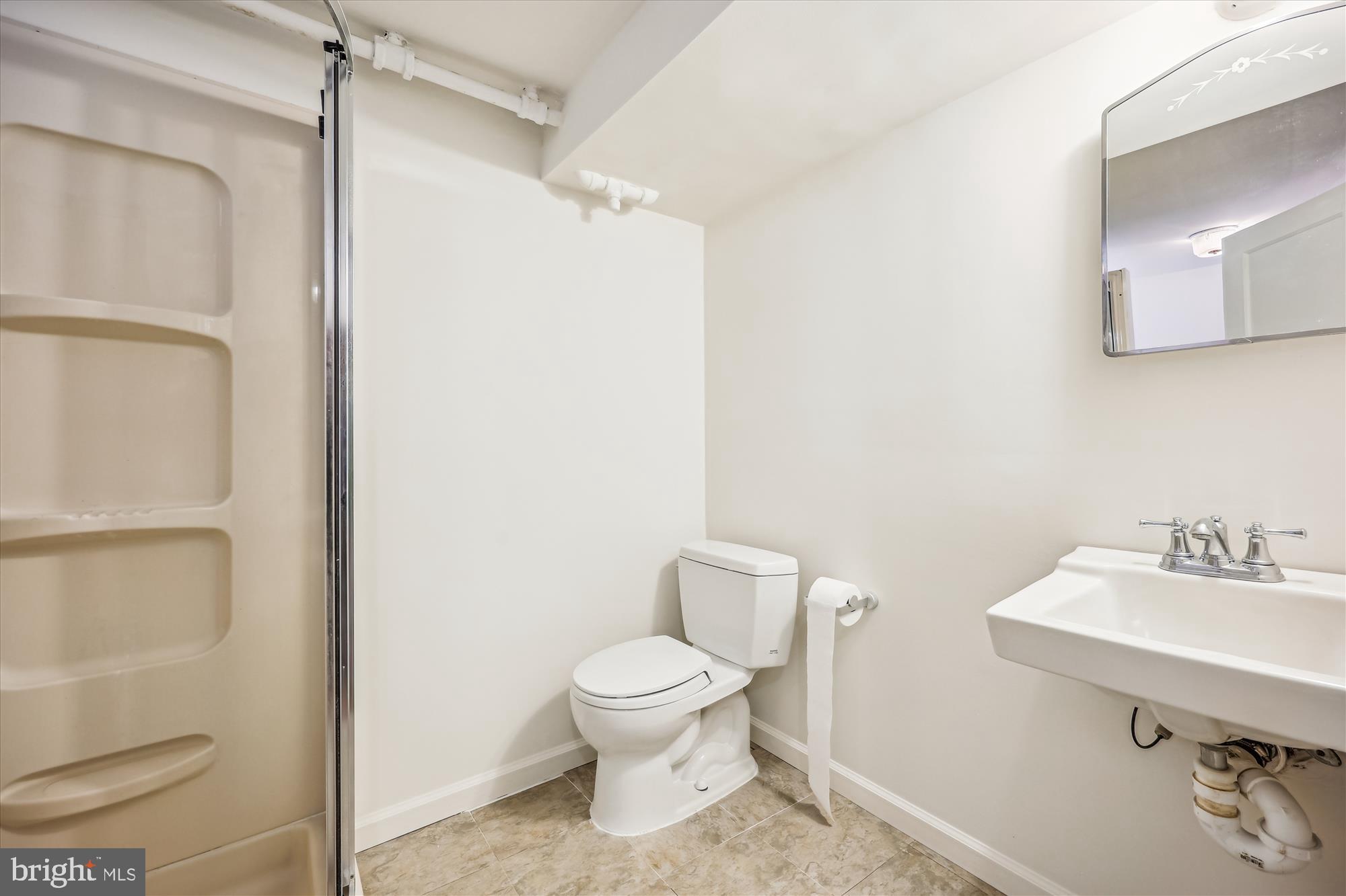 SEVEN OAKS - Residential