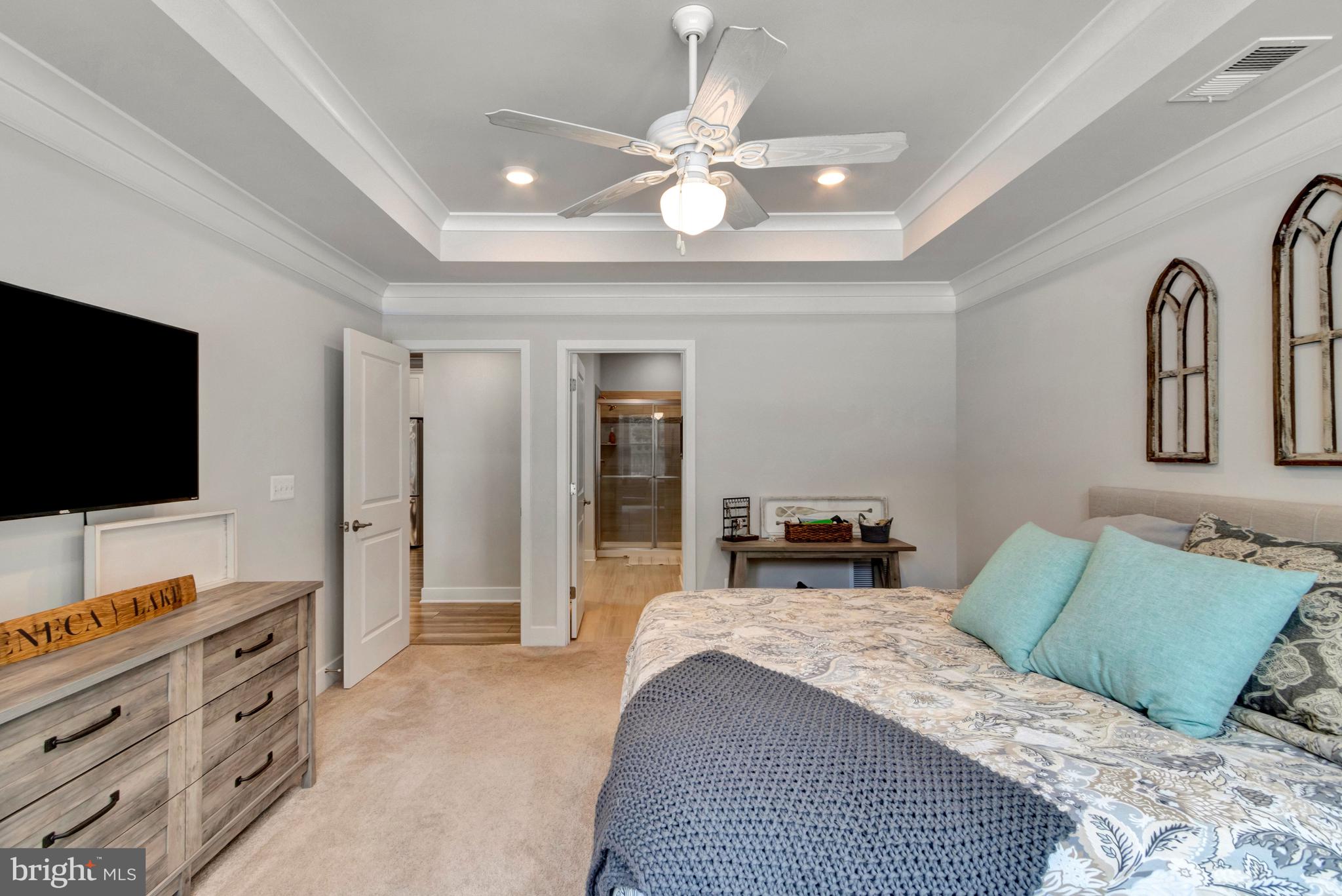 VILLAS AT WALDEN - Residential