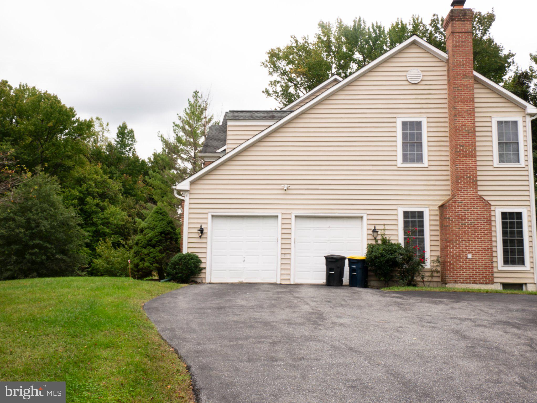 12513 WOODBRIDGE COURT