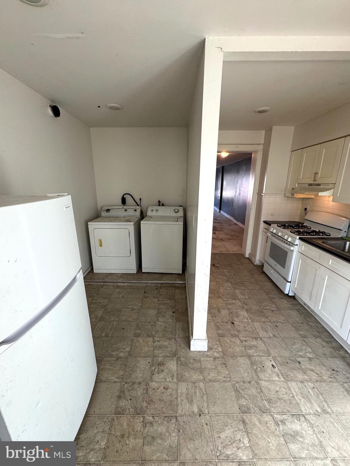 BELMONT VILLAGE - Residential