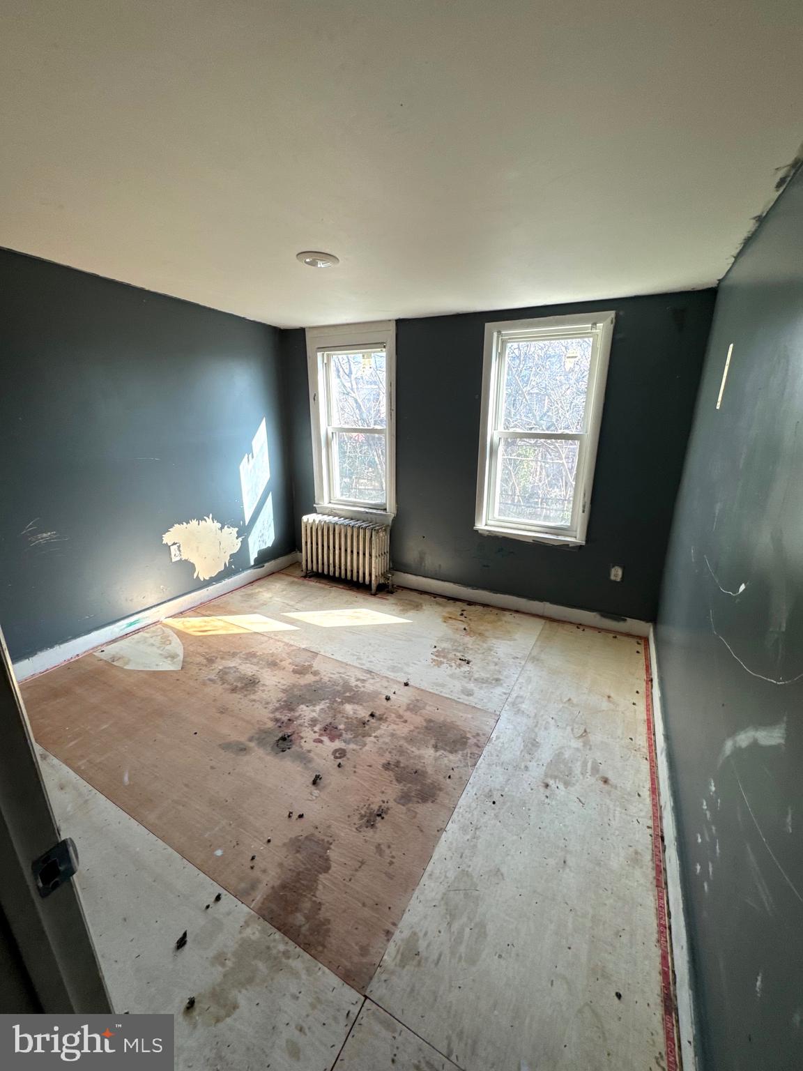 BELMONT VILLAGE - Residential