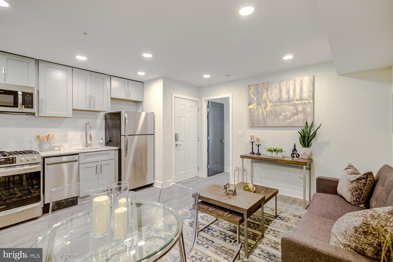 1420 EASTERN AVENUE NE 5C