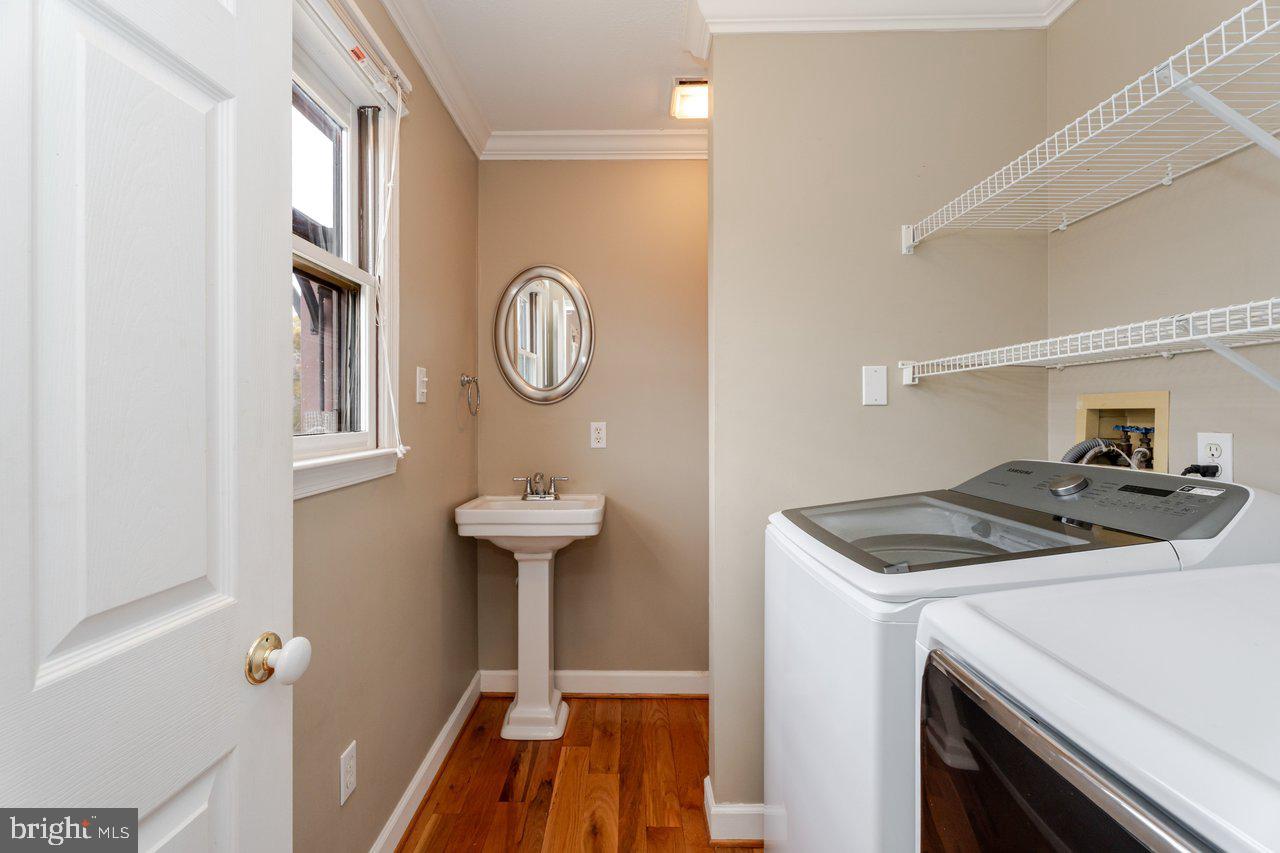 SPIKER - Residential