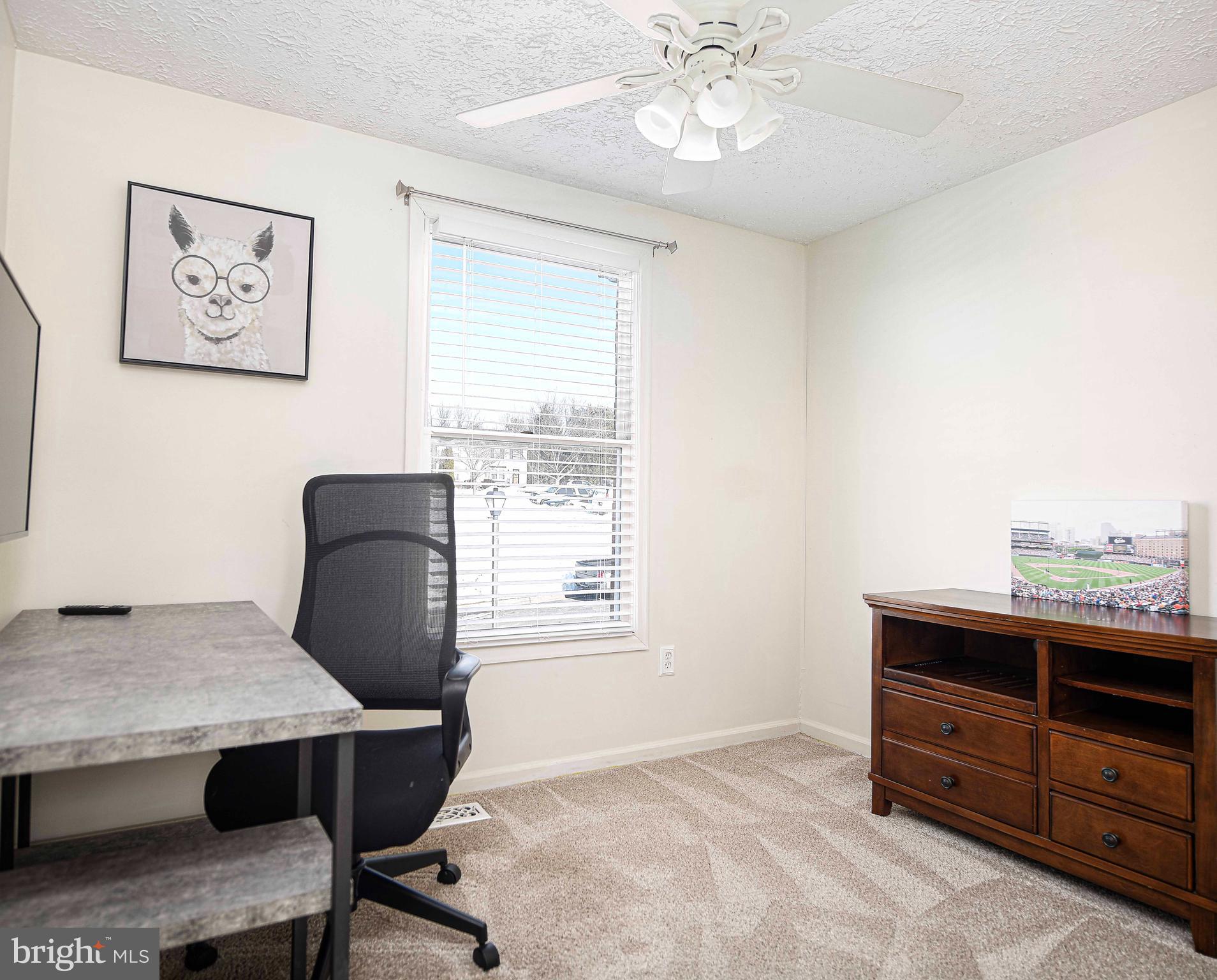 LAUREL WOODS - Residential