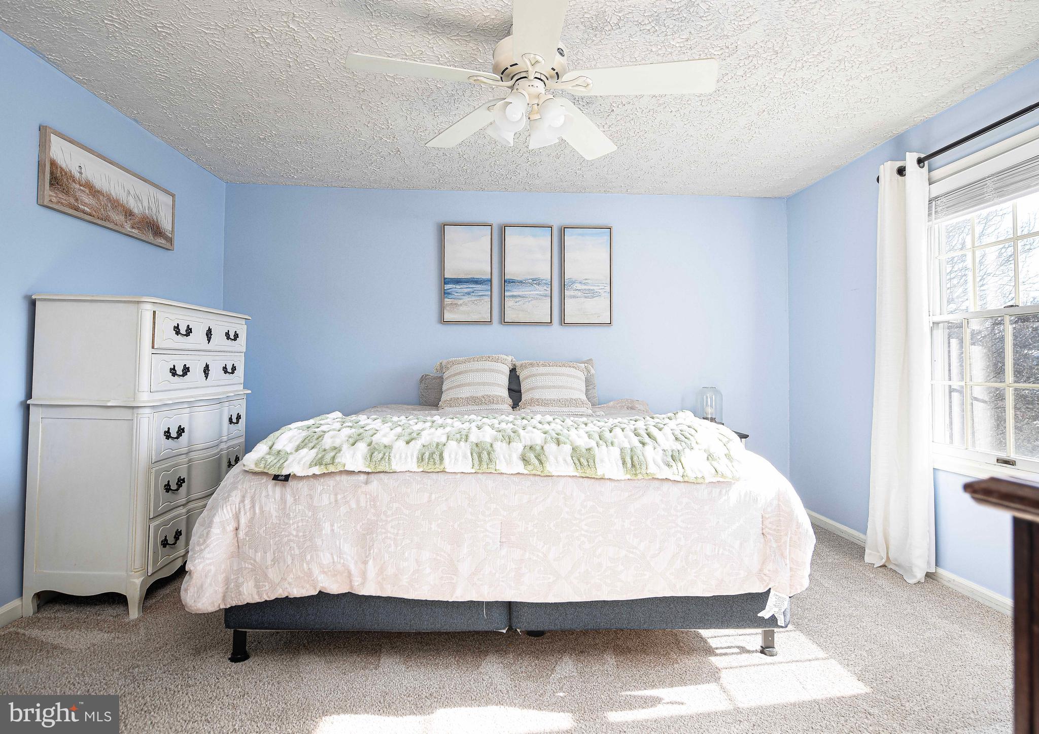 LAUREL WOODS - Residential