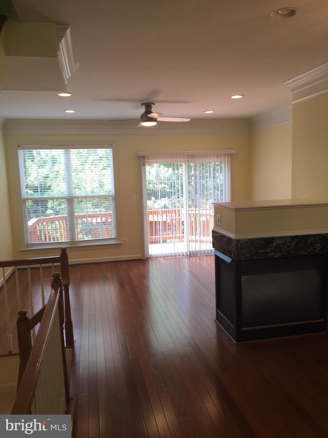 RIDGE TOP - Residential
