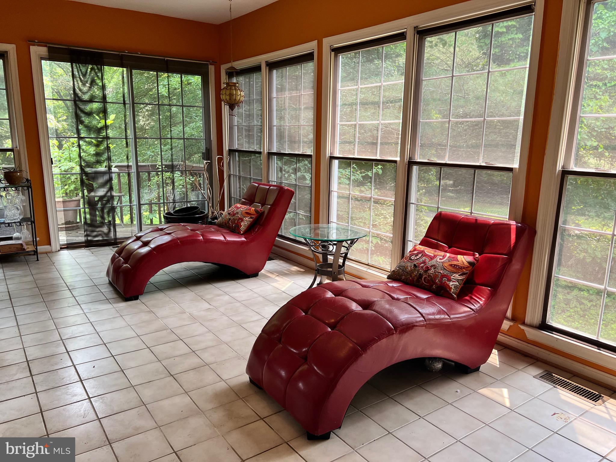 MITCHELLVILLE EAST - Residential