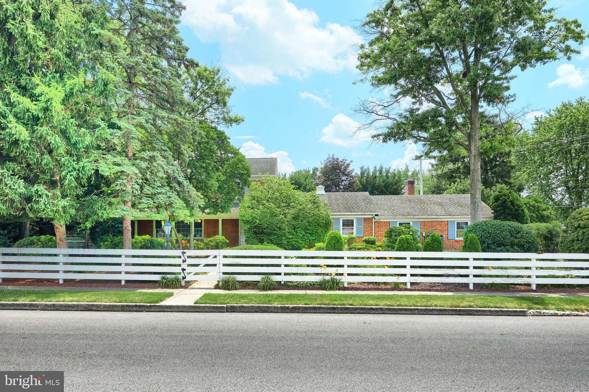 201 GRANT DRIVE